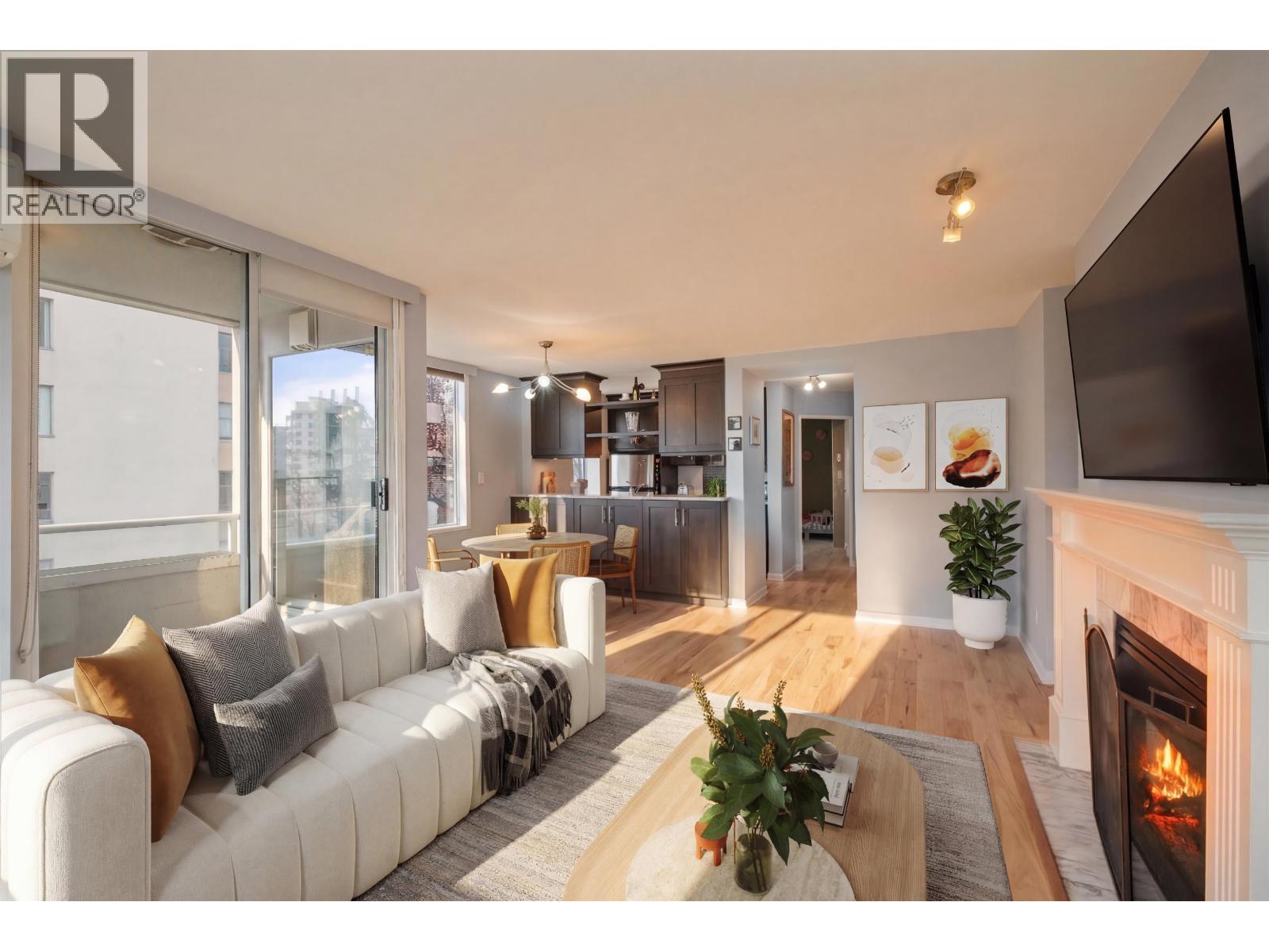 403 1436 Harwood Street, Vancouver, British Columbia  V6G 1X5 - Photo 2 - R3098024