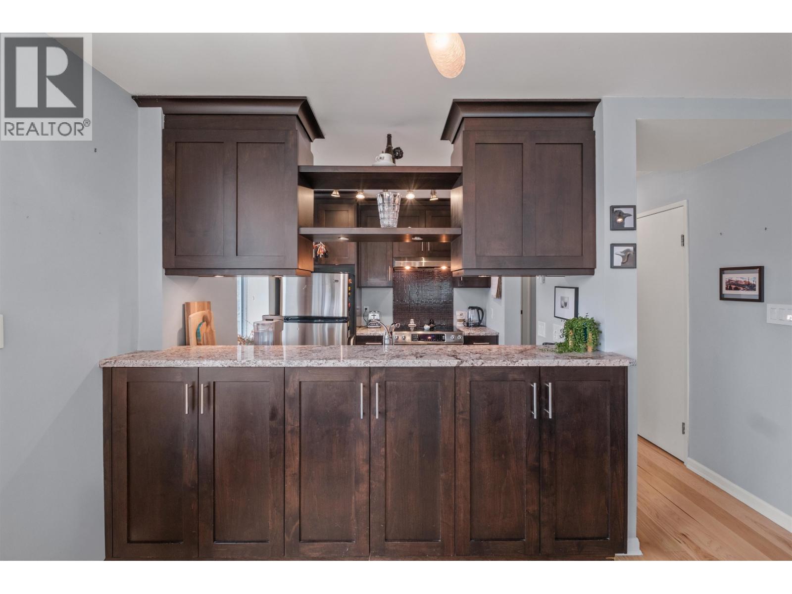 403 1436 Harwood Street, Vancouver, British Columbia  V6G 1X5 - Photo 4 - R3098024