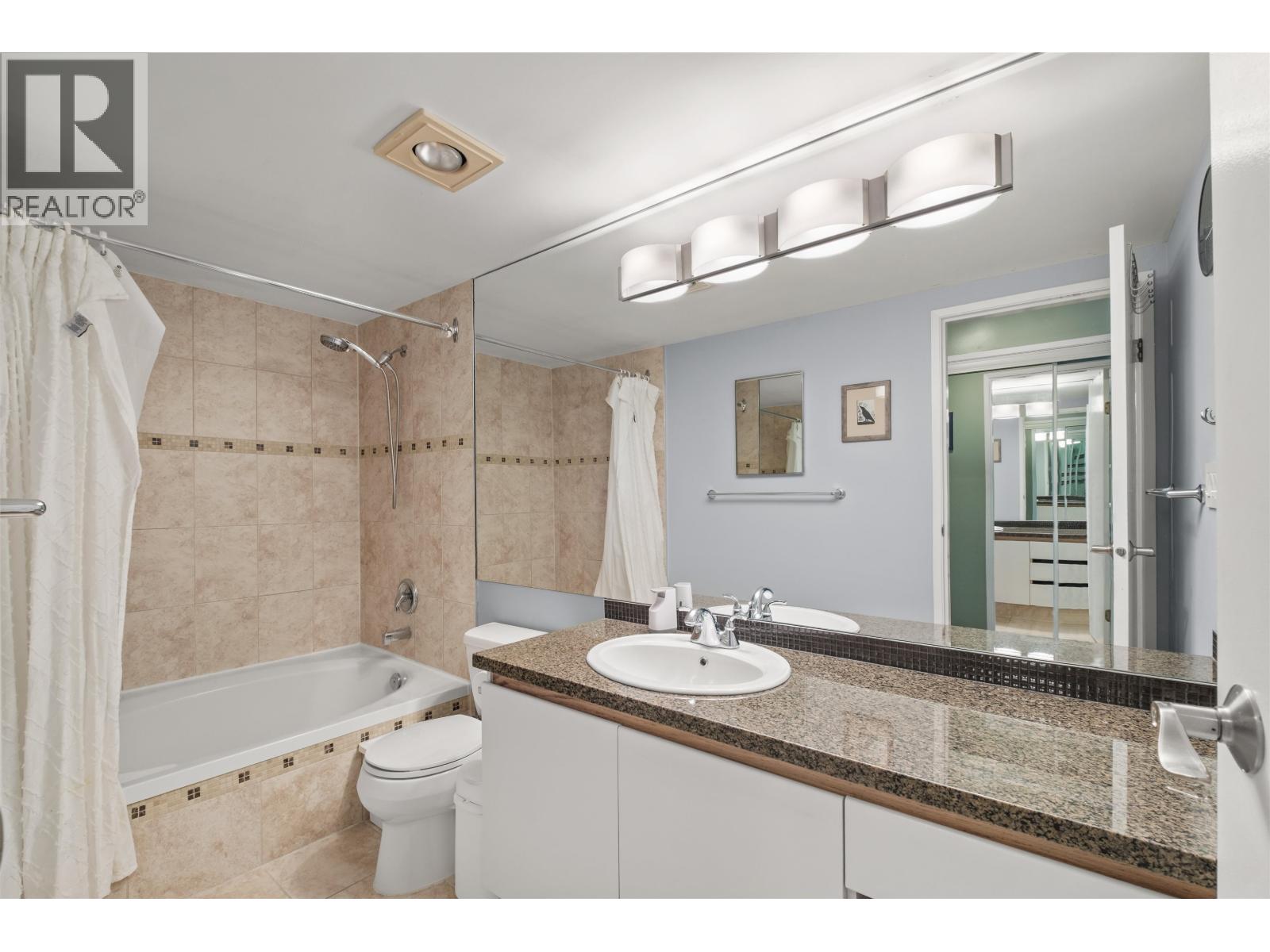 403 1436 Harwood Street, Vancouver, British Columbia  V6G 1X5 - Photo 8 - R3098024