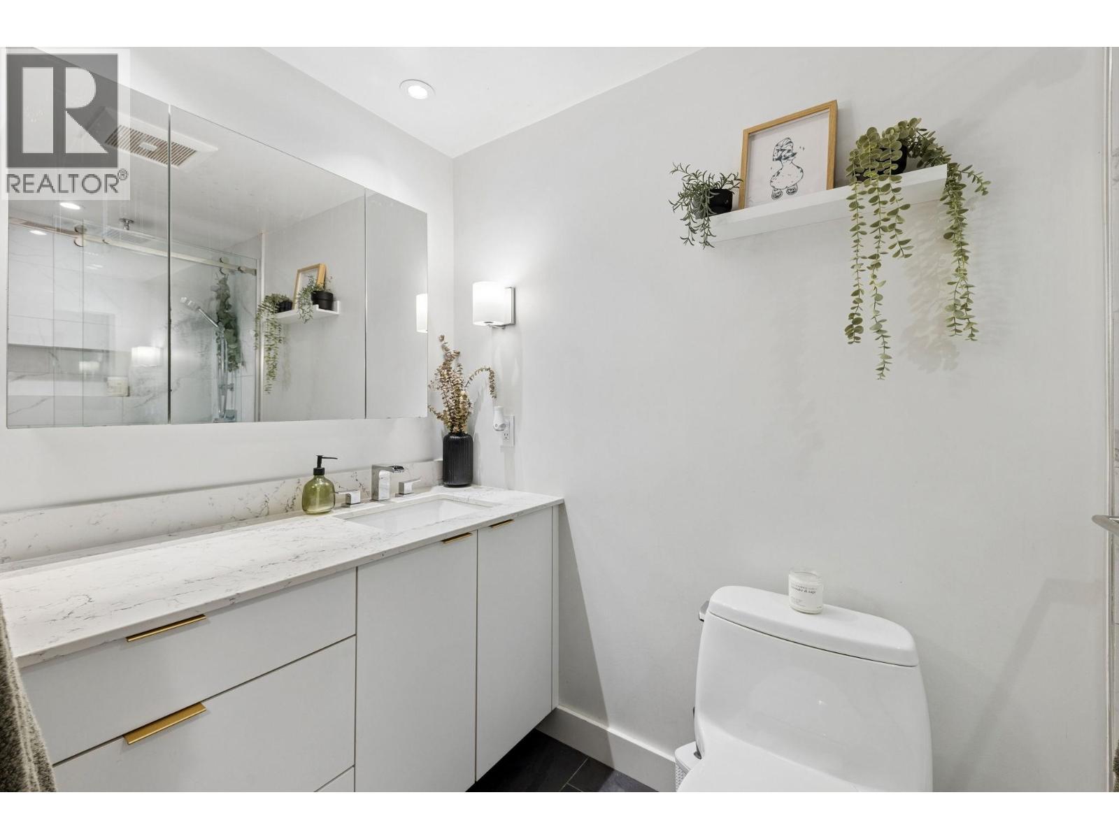 101 175 E 5th Street, North Vancouver, British Columbia  V7L 1L3 - Photo 26 - R3098038