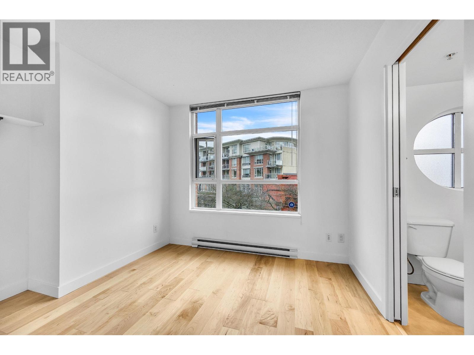 1468 Cedar Cottage Mews, Vancouver, British Columbia  V5N 5Z1 - Photo 12 - R3098044