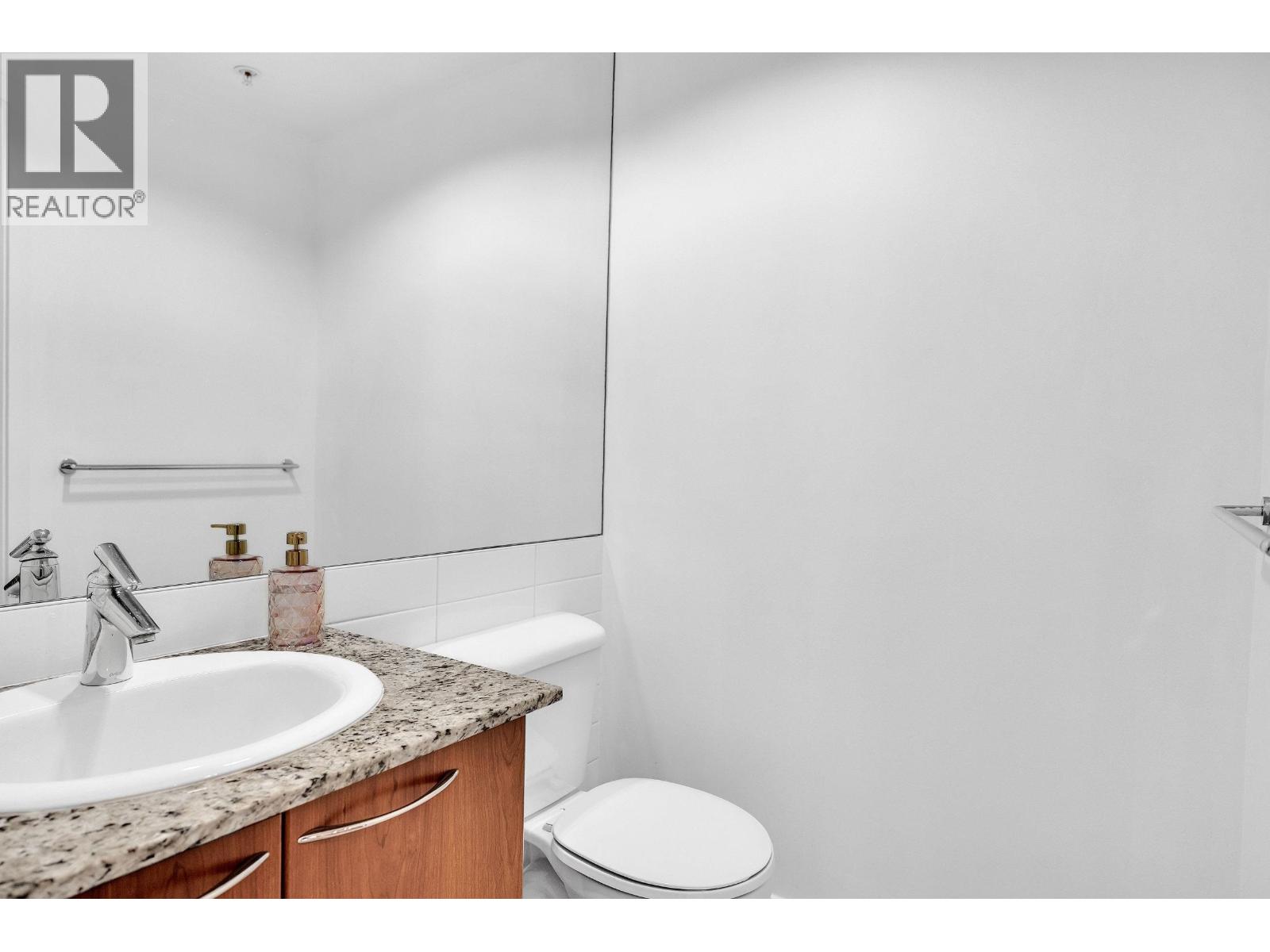 1468 Cedar Cottage Mews, Vancouver, British Columbia  V5N 5Z1 - Photo 8 - R3098044