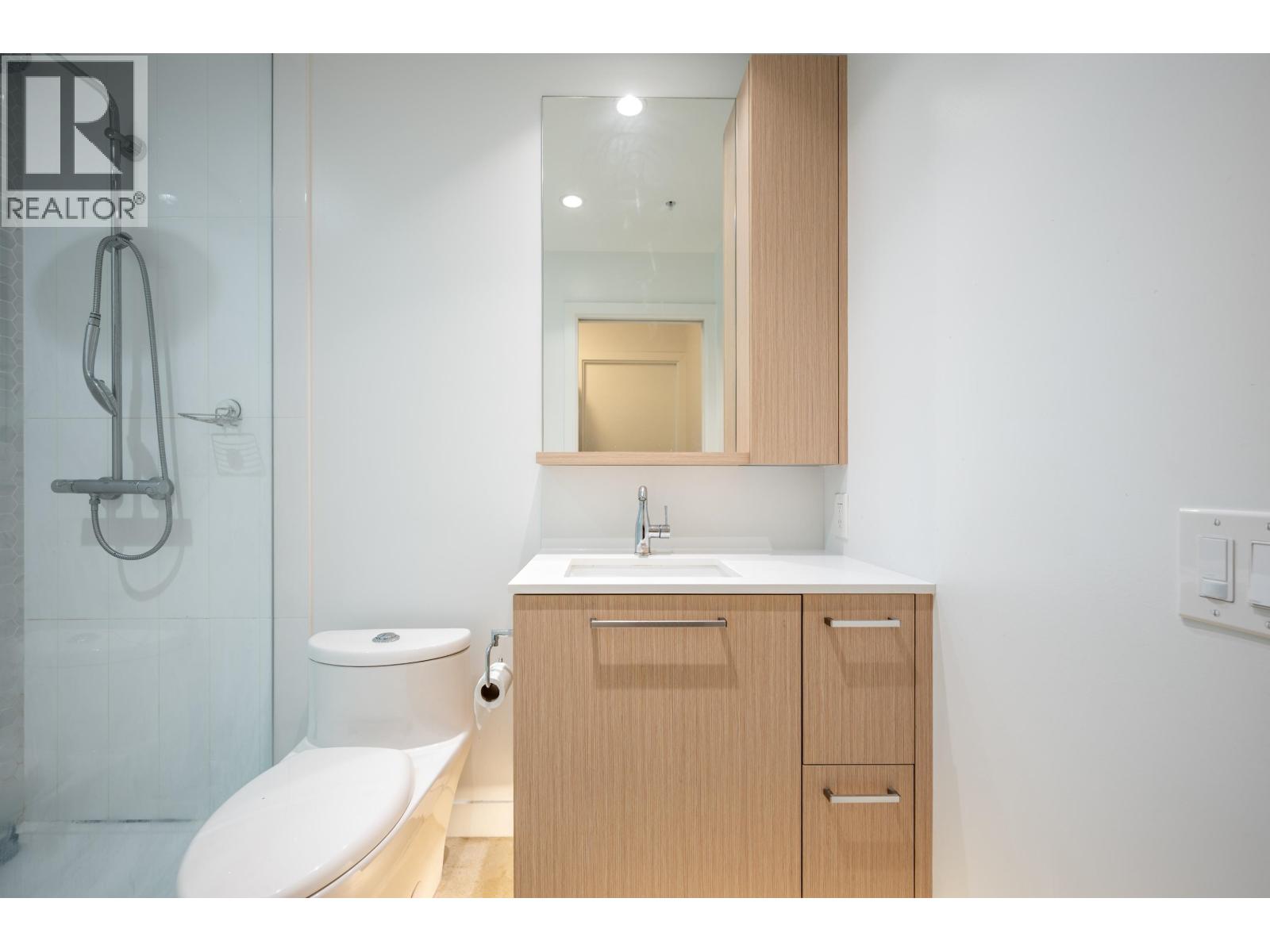 3205 567 Clarke Road, Coquitlam, British Columbia  V3J 0K7 - Photo 10 - R3098048