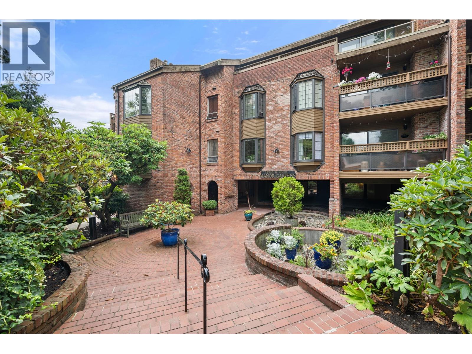 101 2320 W 40th Avenue, Vancouver, British Columbia  V6M 4H6 - Photo 1 - R3098053