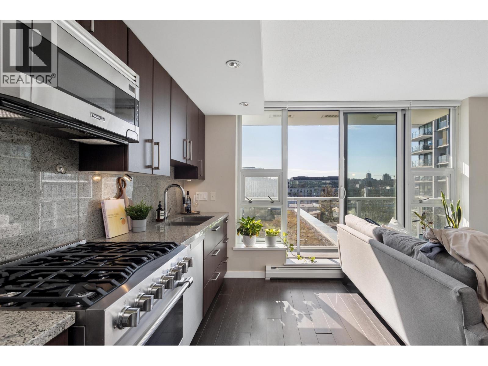 903 138 W 1st Avenue, Vancouver, British Columbia  V5Y 0H5 - Photo 4 - R3098074