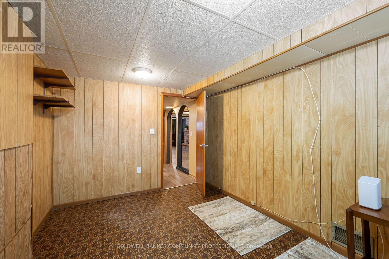 401 Mohawk Road W, Hamilton, Ontario  L9C 1W5 - Photo 32 - X12780776