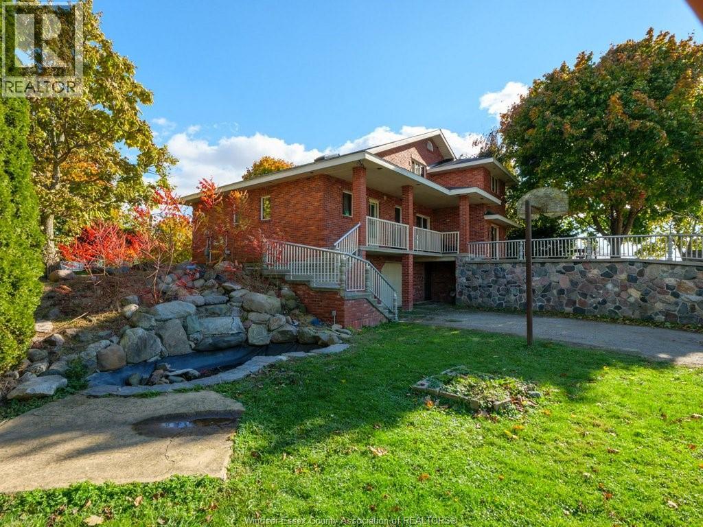 2495 Division Road North, Kingsville, Ontario  N9Y 2E5 - Photo 31 - 25028046