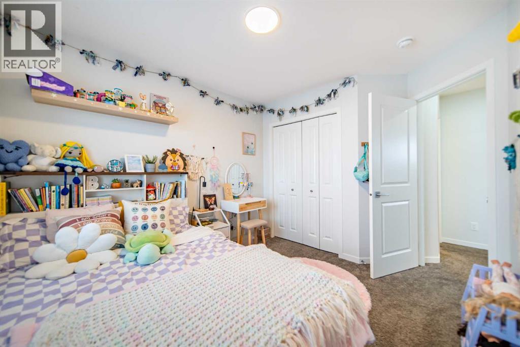 27 Iris Crescent, Okotoks, Alberta  T1S 5V5 - Photo 27 - A2282495