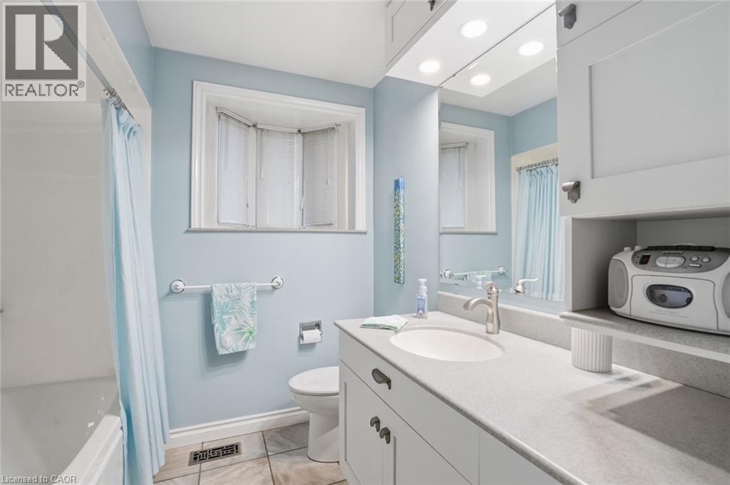 9389 Chippewa Road W, Mount Hope, Ontario  L0R 1W0 - Photo 31 - 40810738