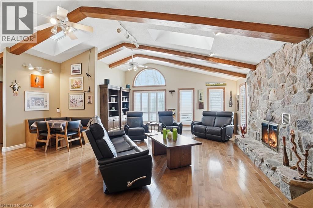 9389 Chippewa Road W, Mount Hope, Ontario  L0R 1W0 - Photo 8 - 40810738