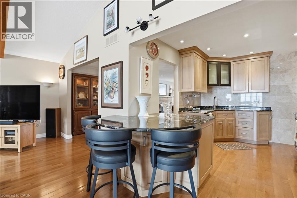 9389 Chippewa Road W, Mount Hope, Ontario  L0R 1W0 - Photo 13 - 40810738