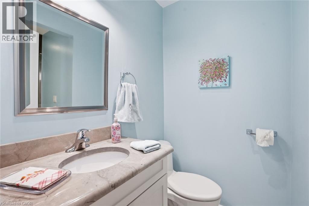 9389 Chippewa Road W, Mount Hope, Ontario  L0R 1W0 - Photo 33 - 40810738