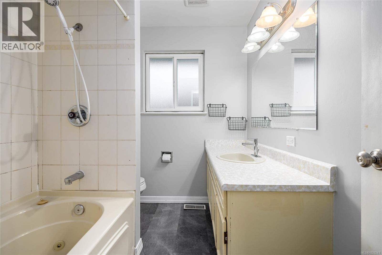 496 Sandowne Dr, Campbell River, British Columbia  V9W 5E4 - Photo 9 - 1028241