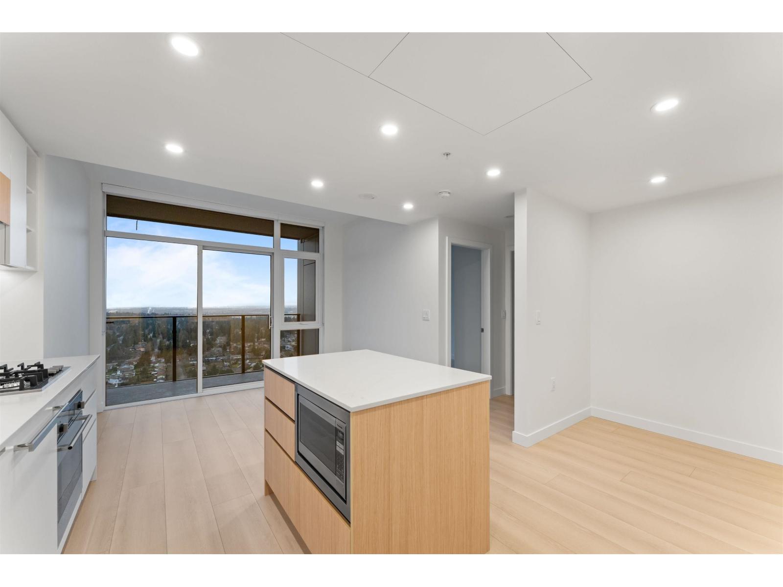 2606 13573 98a Avenue, Surrey, British Columbia  V3T 0X1 - Photo 11 - R3098099