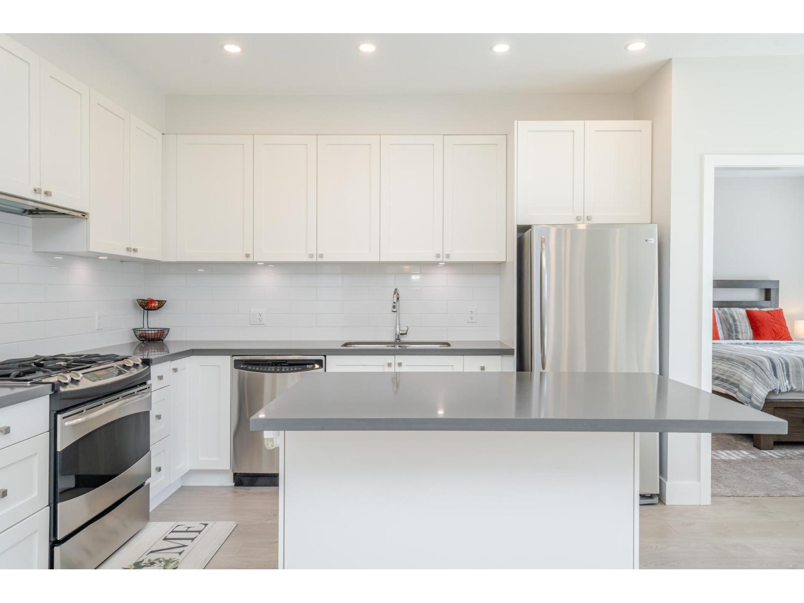 203 15850 26 Avenue, Surrey, British Columbia  V3Z 2N6 - Photo 7 - R3096475