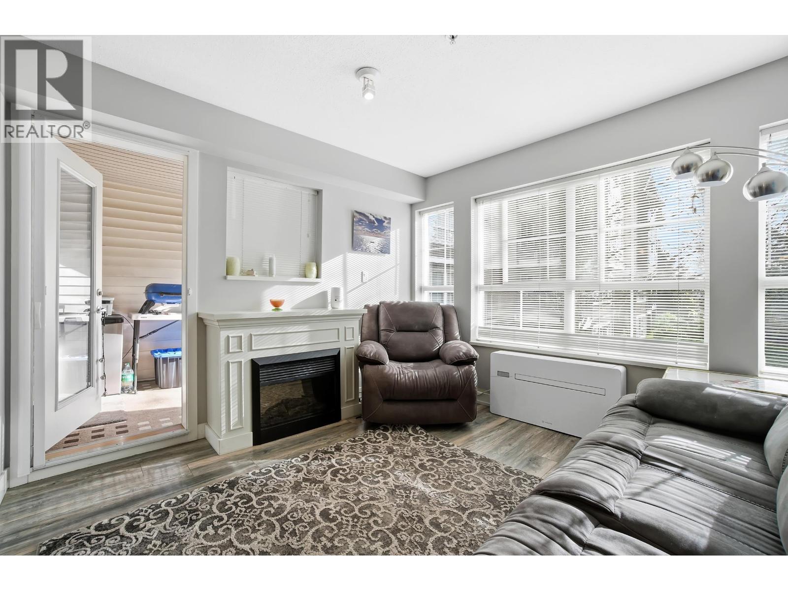 211 19677 Meadow Gardens Way, Pitt Meadows, British Columbia  V3Y 0A2 - Photo 12 - R3097530