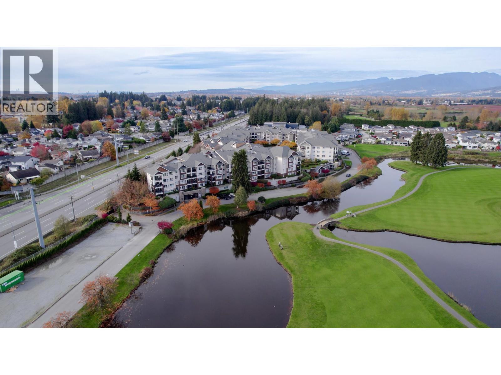 211 19677 Meadow Gardens Way, Pitt Meadows, British Columbia  V3Y 0A2 - Photo 2 - R3097530