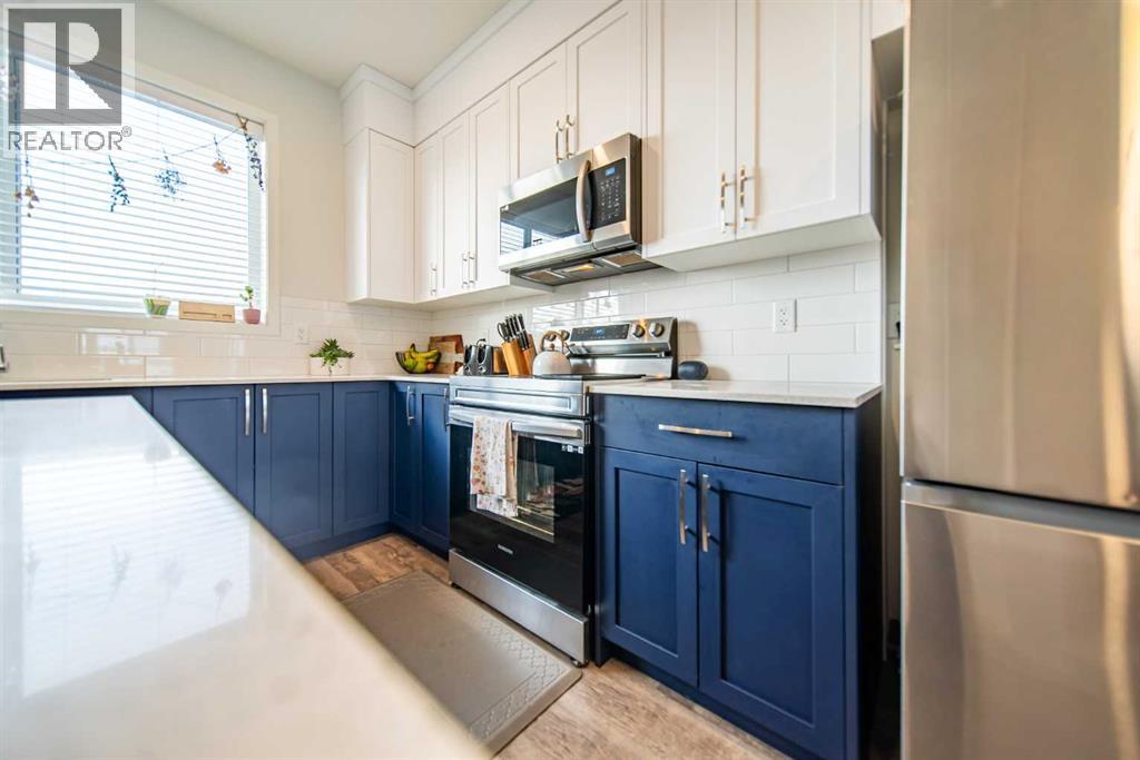 27 Iris Crescent, Okotoks, Alberta  T1S 5V5 - Photo 14 - A2282495