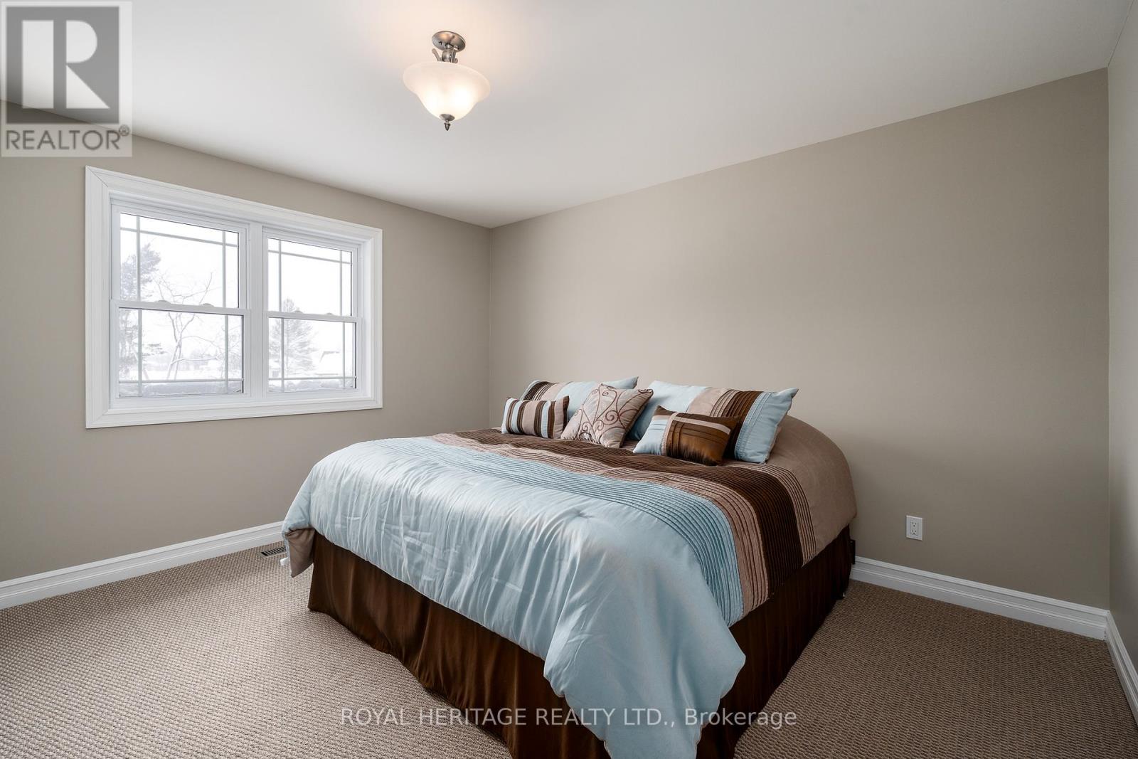 21564 Loyalist Parkway, Prince Edward County, Ontario  K0K 1L0 - Photo 19 - X12741438