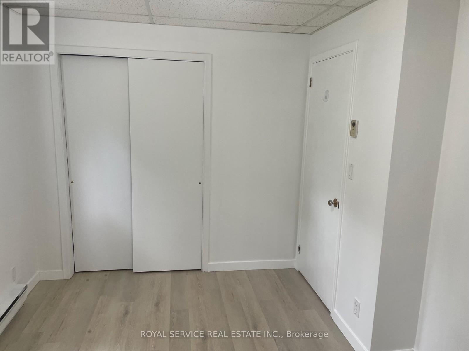 19 - 118 Perry Street, Cobourg, Ontario  K9A 1N7 - Photo 3 - X12856656