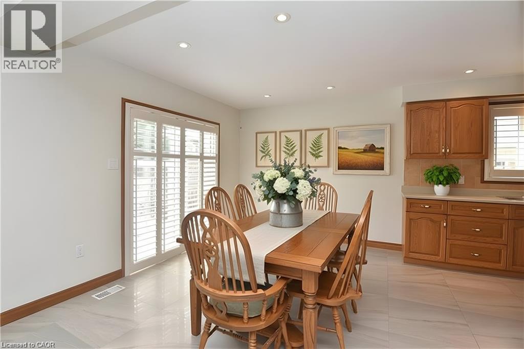 1223 Upper Paradise Road, Hamilton, Ontario  L9B 2P2 - Photo 7 - 40811001