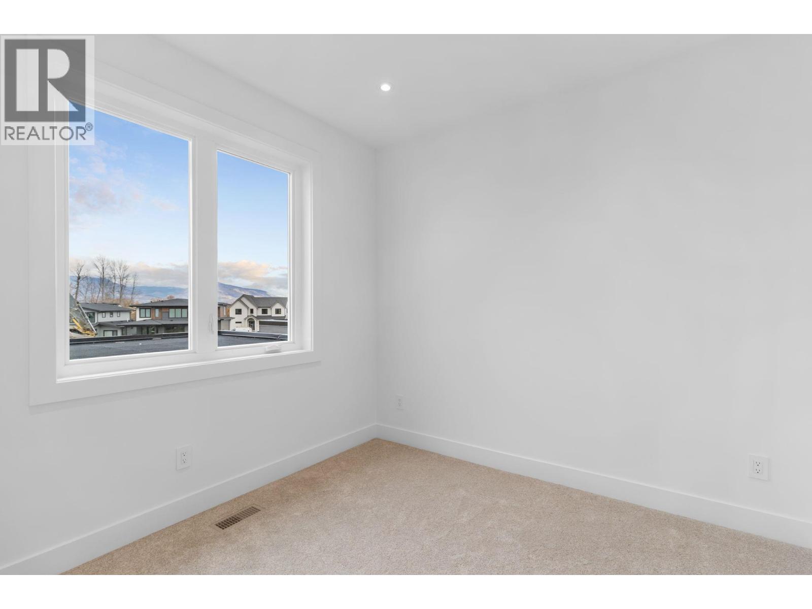 1012 Bull Crescent, Kelowna, British Columbia  V1W 0E6 - Photo 29 - 10369756