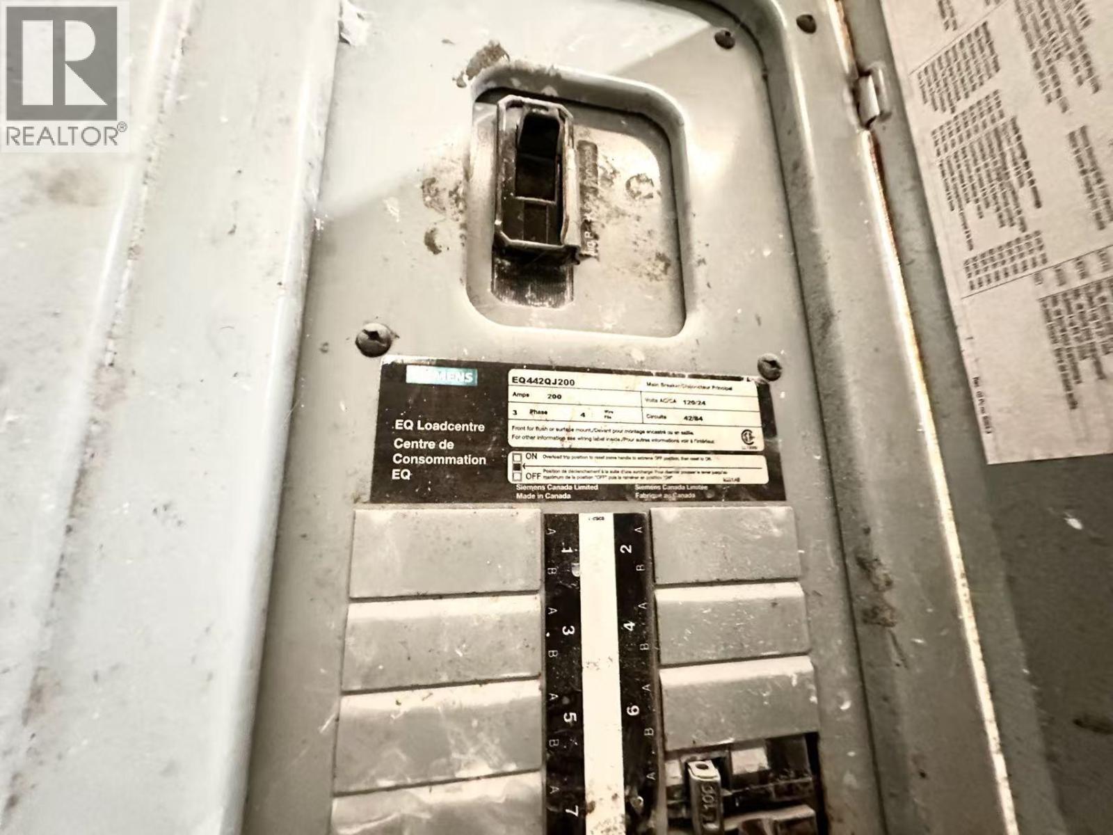 Listing Picture 4 of 6 : 110 11031 BRIDGEPORT ROAD, Richmond / 烈治文 - 魯藝地產 Yvonne Lu Group - MLS Medallion Club Member