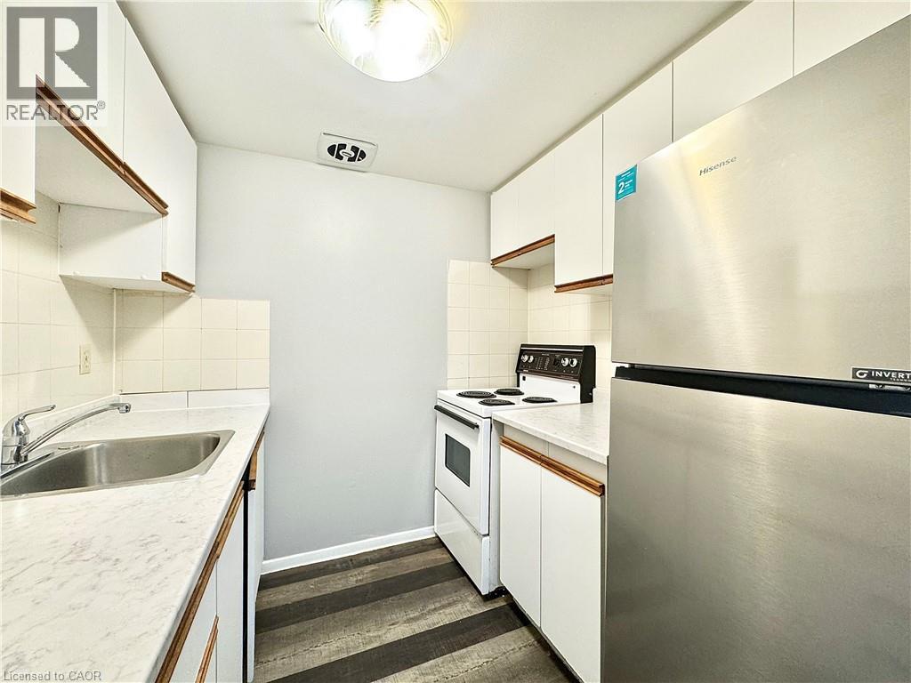 1200 Courtland Avenue E Unit# 45, Kitchener, Ontario  N2C 1K7 - Photo 8 - 40811020