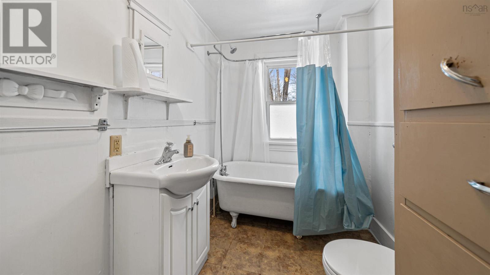 10101 Highway 221, Habitant, Nova Scotia  B0P 1H0 - Photo 17 - 202604247