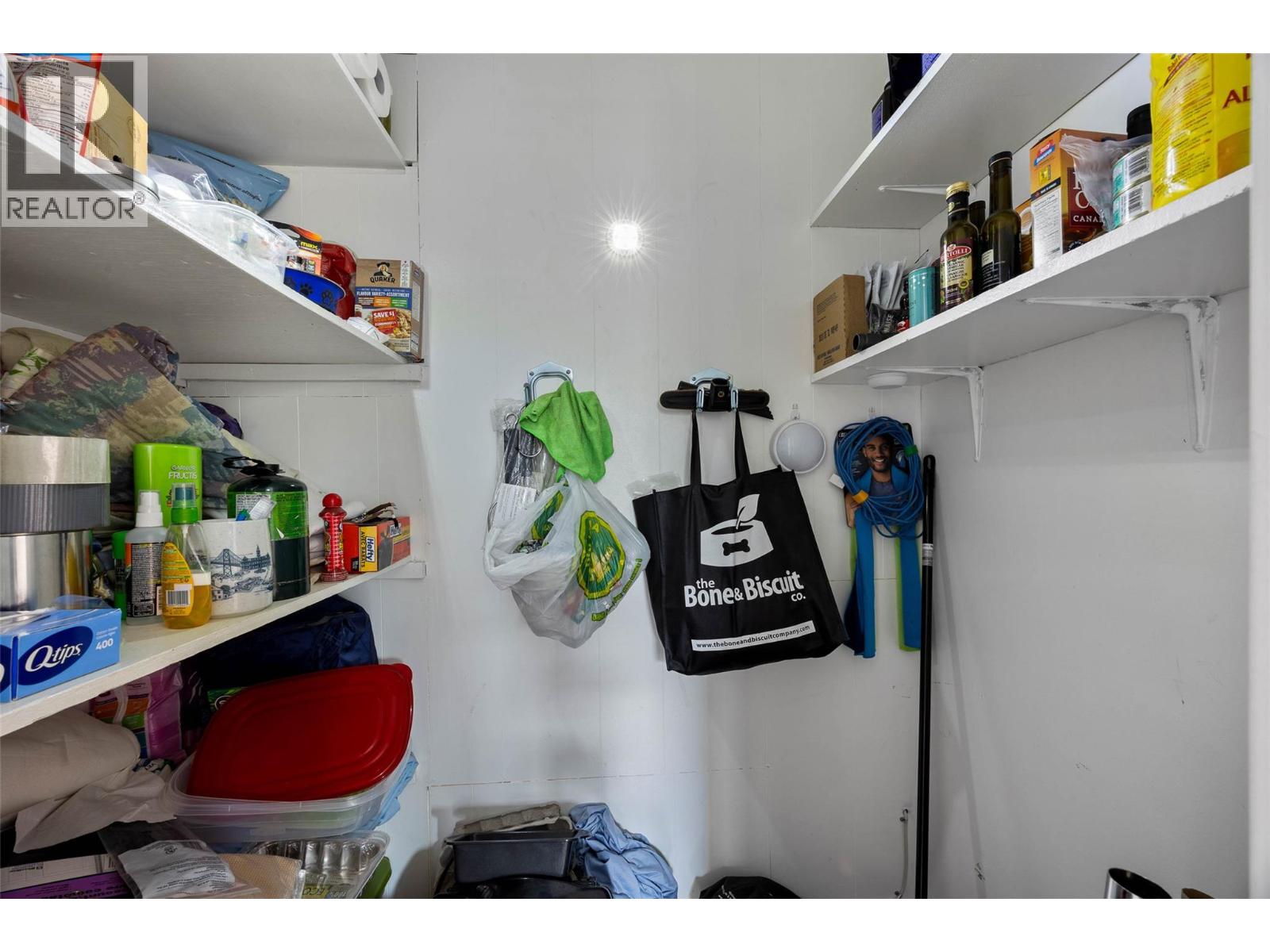 862 Desmond Street, Kamloops, British Columbia  V2B 5K5 - Photo 14 - 10378725