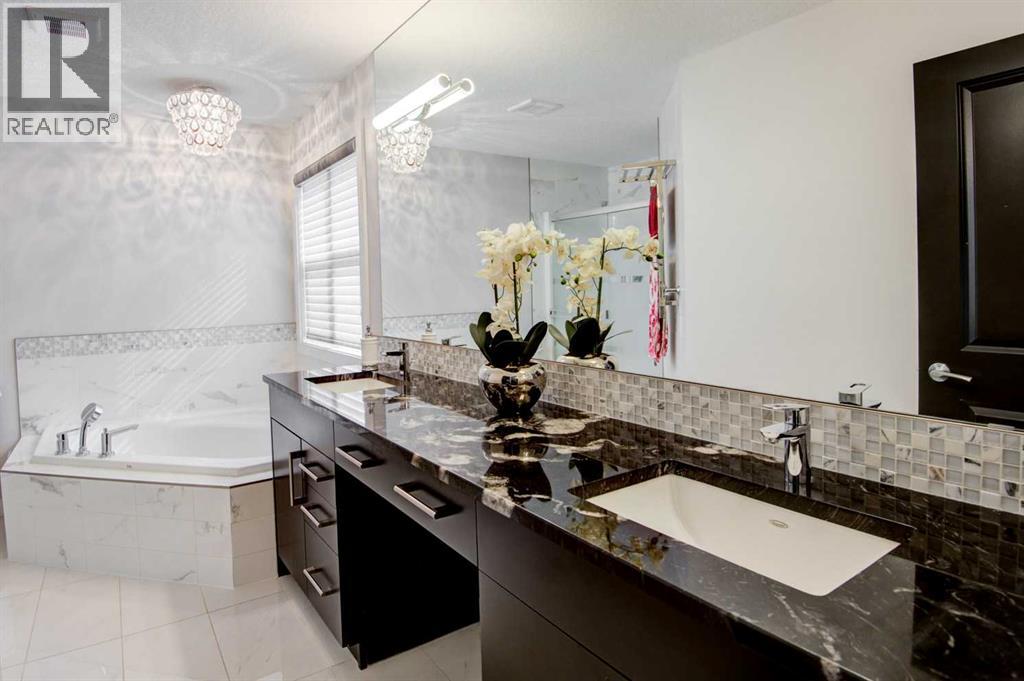 53 Sherwood Square Nw, Calgary, Alberta  T3R 0R9 - Photo 24 - A2291466