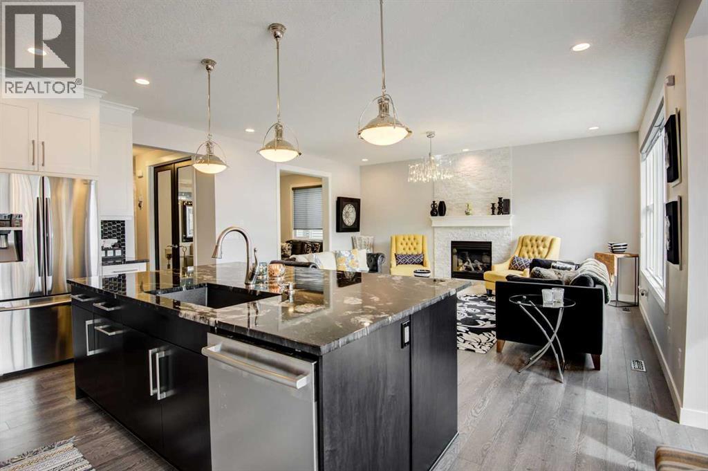 53 Sherwood Square Nw, Calgary, Alberta  T3R 0R9 - Photo 11 - A2291466