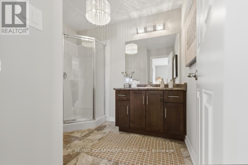 27 - 53 Redfern Avenue, Hamilton, Ontario  L9C 0E2 - Photo 21 - X12867038