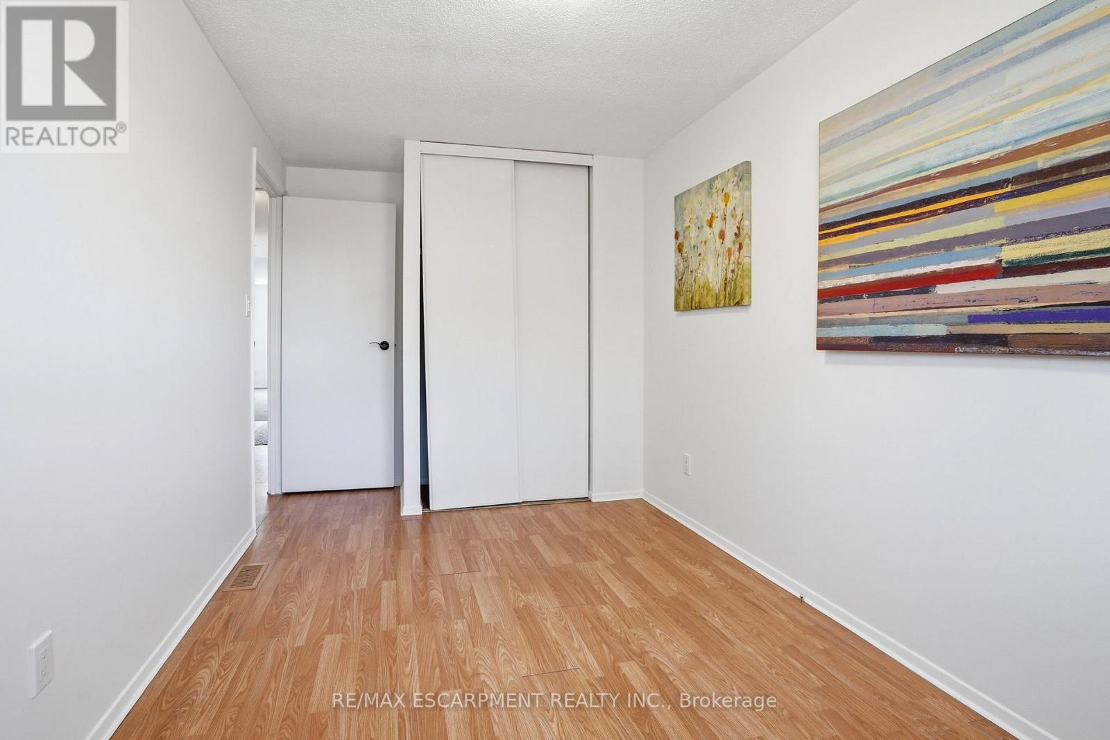 7 Calcott Court, Thorold, Ontario  L2V 4J9 - Photo 17 - X12867074