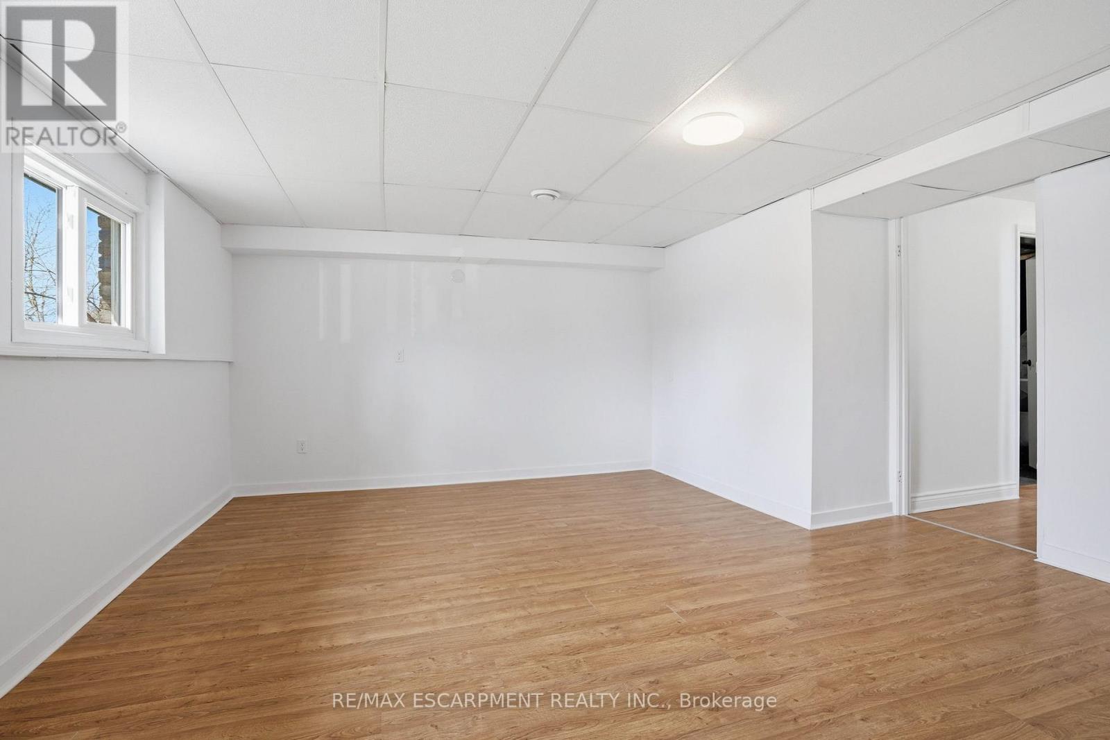 7 Calcott Court, Thorold, Ontario  L2V 4J9 - Photo 22 - X12867074