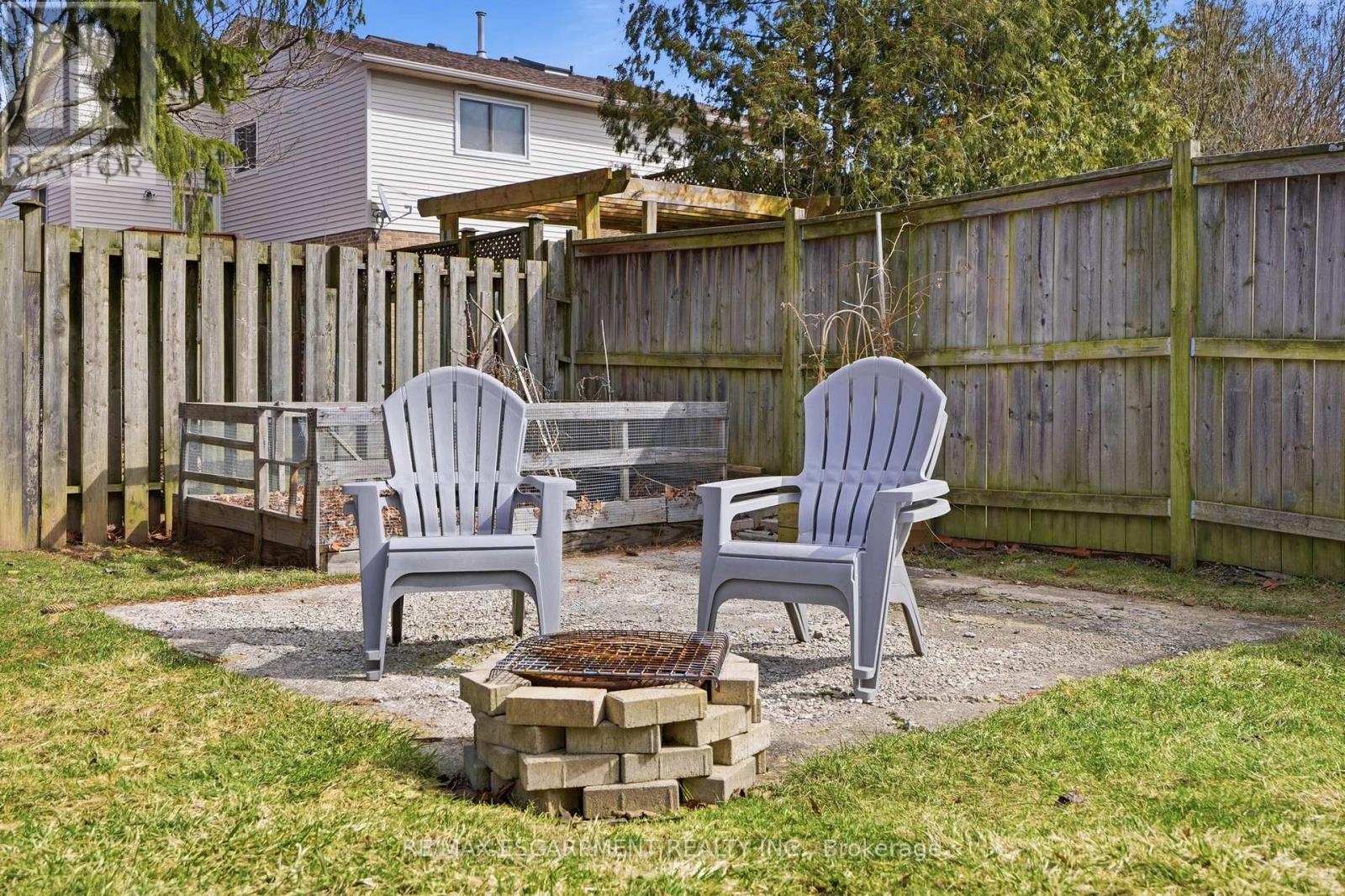 7 Calcott Court, Thorold, Ontario  L2V 4J9 - Photo 30 - X12867074