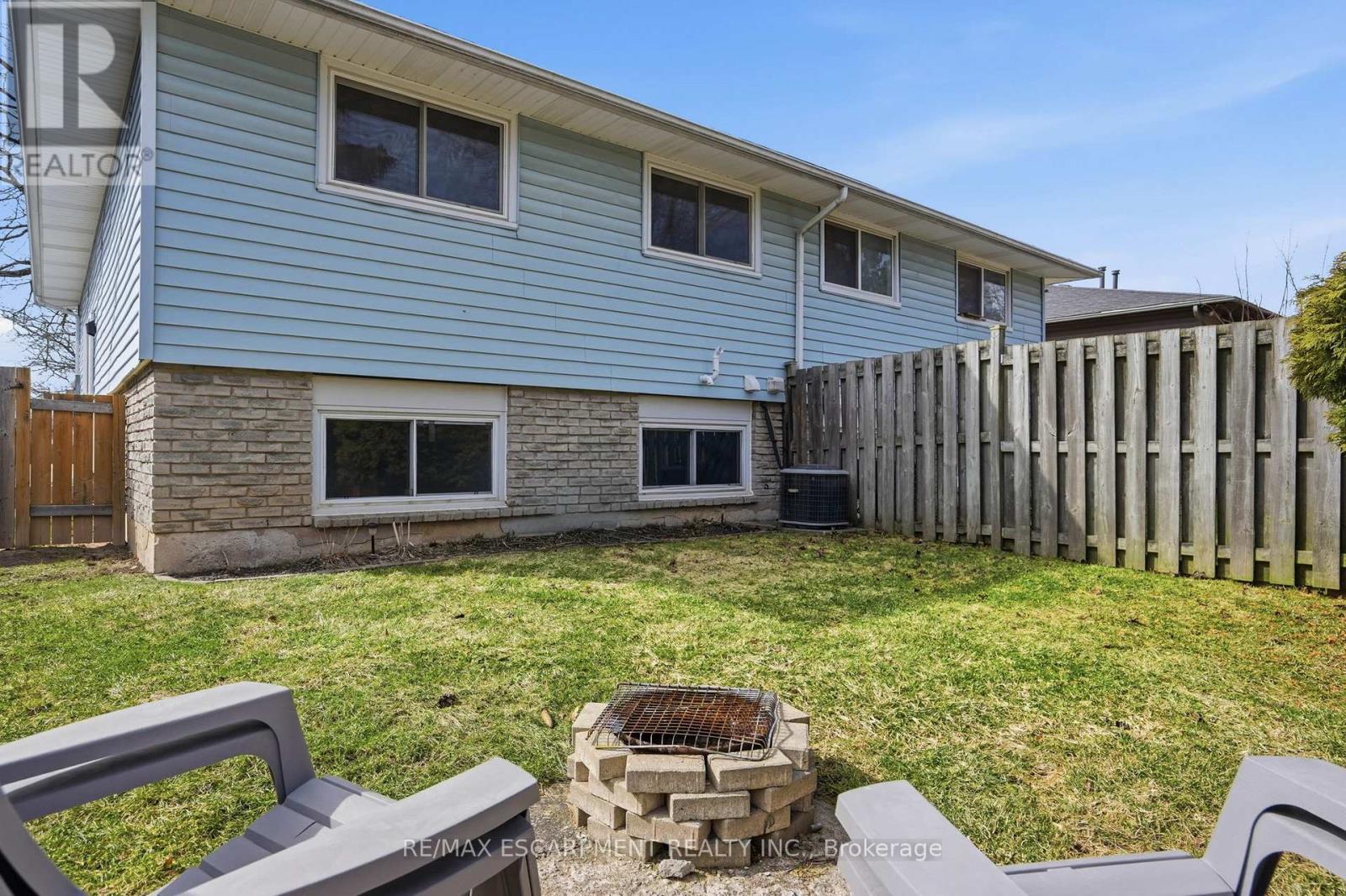 7 Calcott Court, Thorold, Ontario  L2V 4J9 - Photo 32 - X12867074