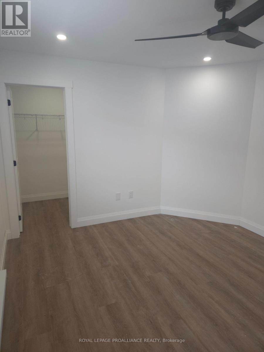 2 - 92 Lywood Street, Belleville, Ontario  K0K 1K0 - Photo 11 - X12776522