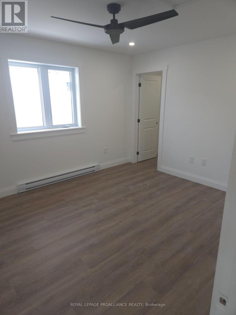 2 - 92 Lywood Street, Belleville, Ontario  K0K 1K0 - Photo 10 - X12776522