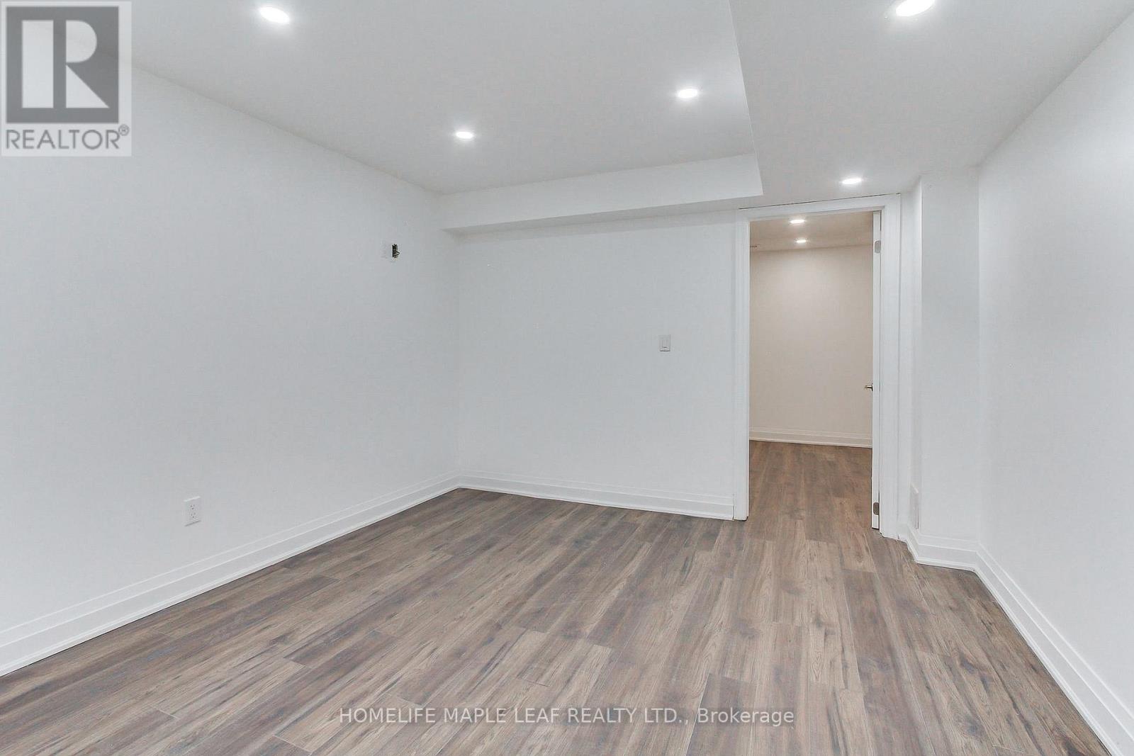 2180 Dawson Crescent, Innisfil, Ontario  L9S 0H1 - Photo 42 - N12803960