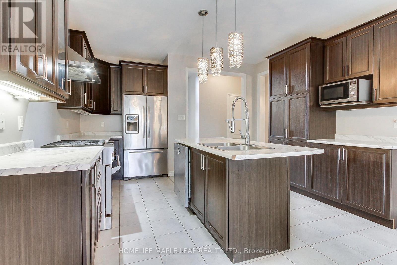 2180 Dawson Crescent, Innisfil, Ontario  L9S 0H1 - Photo 6 - N12803960