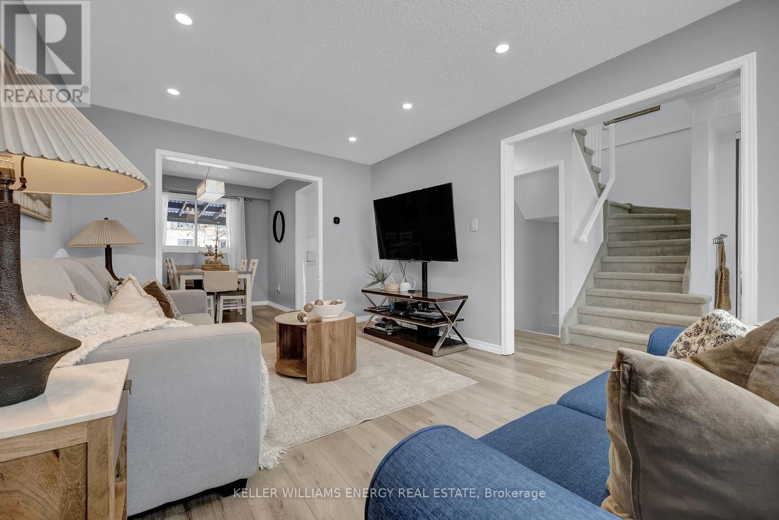 848 Copperfield Drive, Oshawa, Ontario  L1K 1P5 - Photo 6 - E12867218