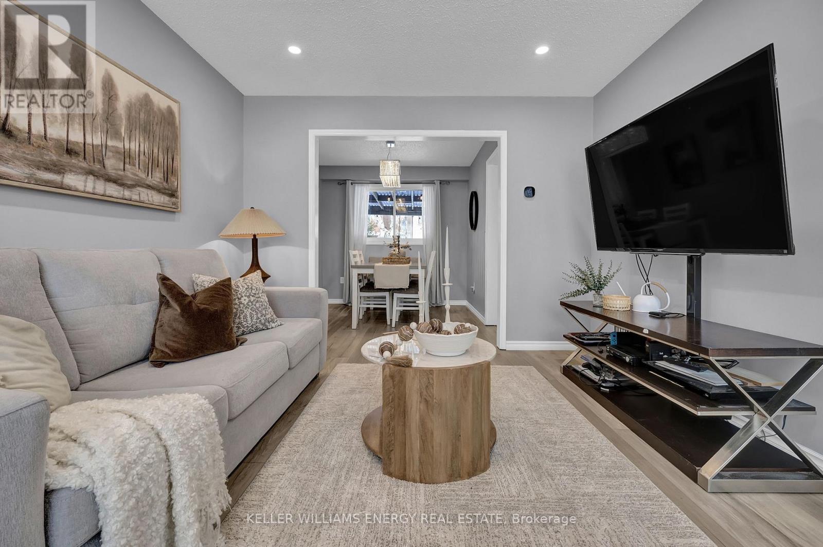 848 Copperfield Drive, Oshawa, Ontario  L1K 1P5 - Photo 7 - E12867218