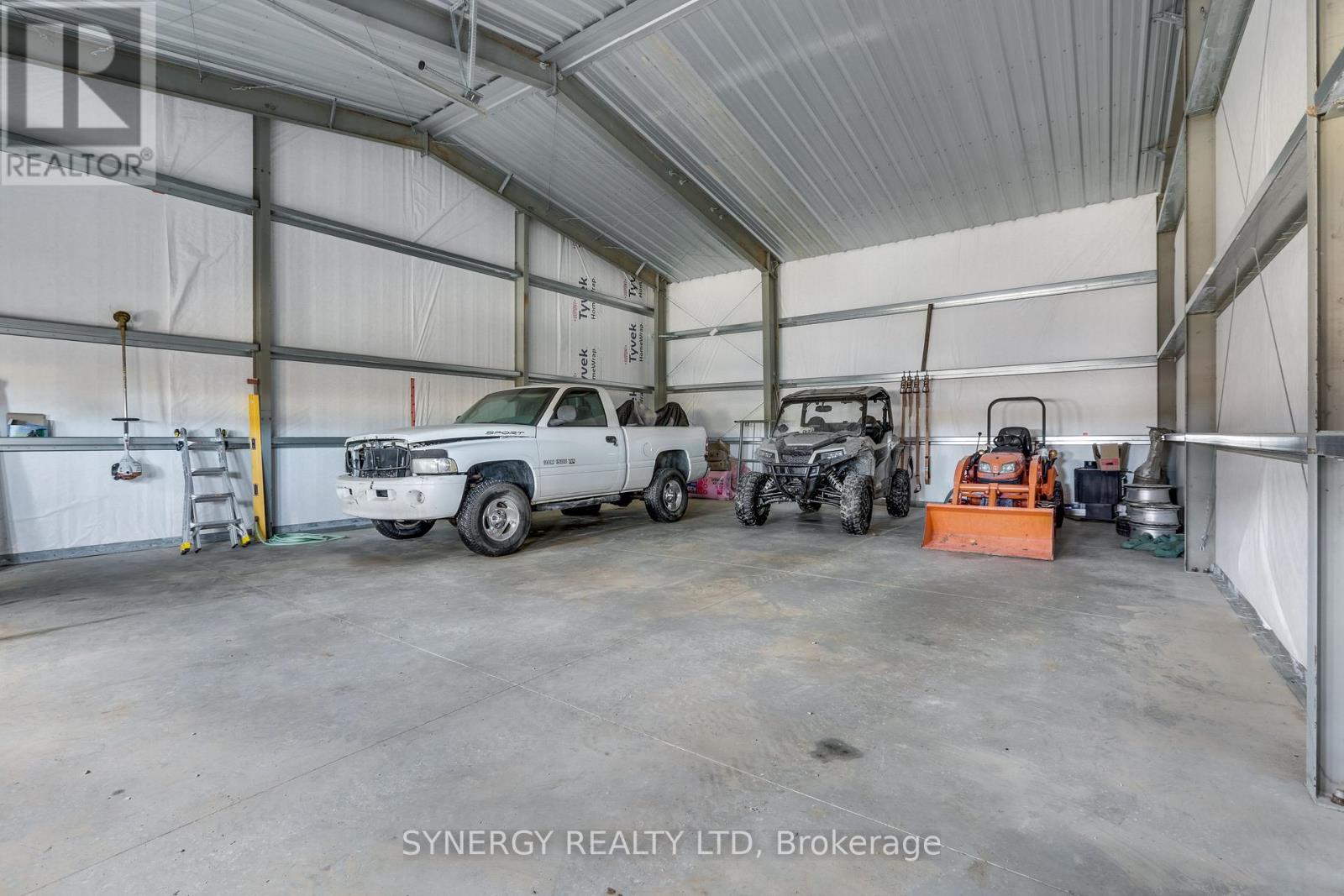 7979 Lasalle Line, Brooke-Alvinston, Ontario  N0M 2S0 - Photo 11 - X12867248