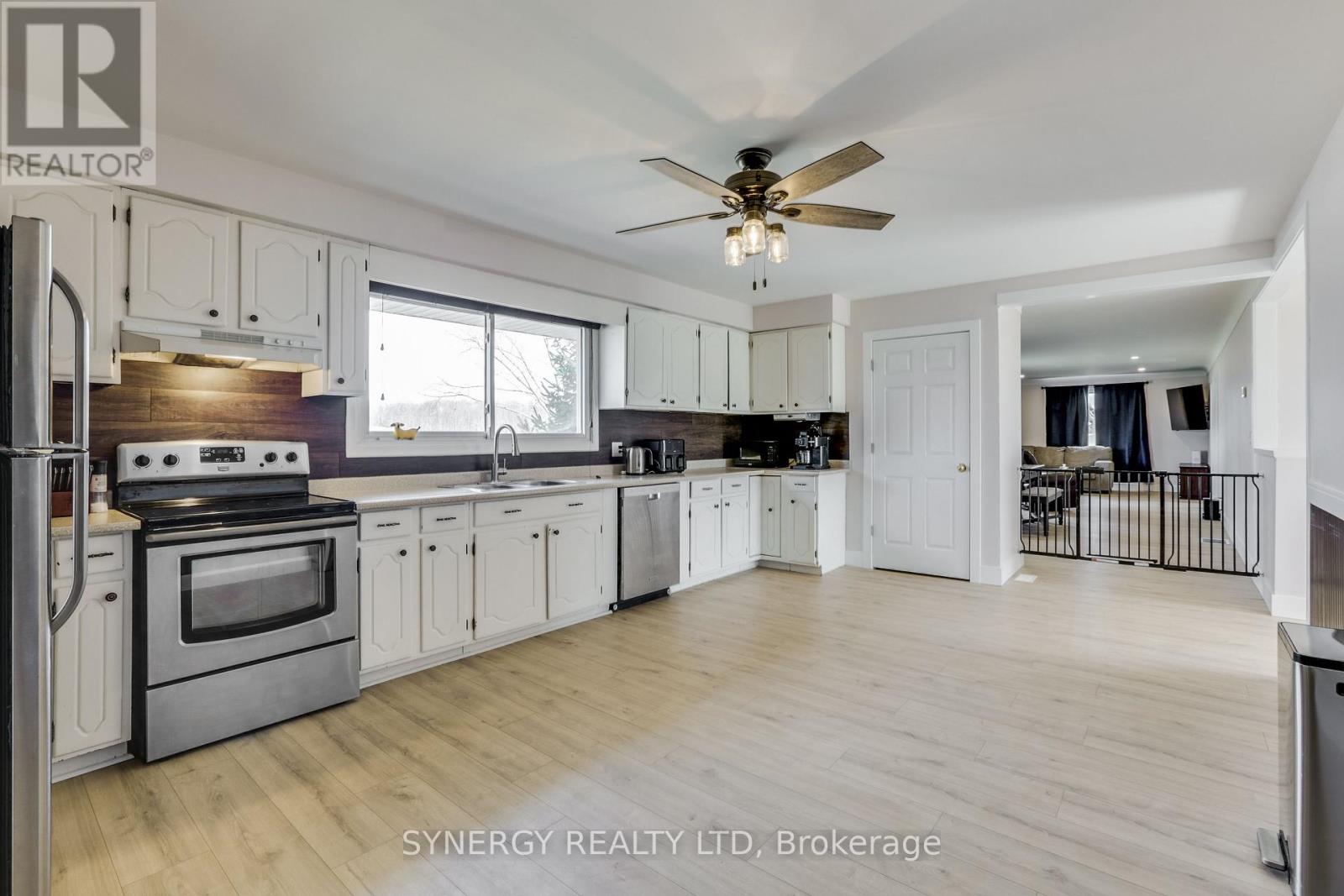 7979 Lasalle Line, Brooke-Alvinston, Ontario  N0M 2S0 - Photo 25 - X12867248