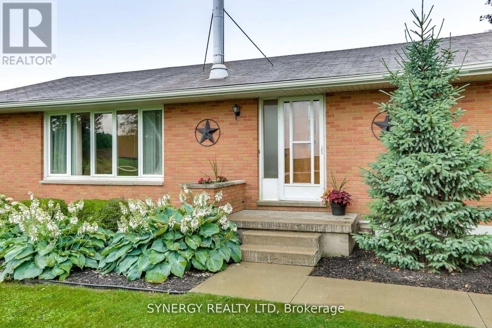 7979 Lasalle Line, Brooke-Alvinston, Ontario  N0M 2S0 - Photo 43 - X12867248