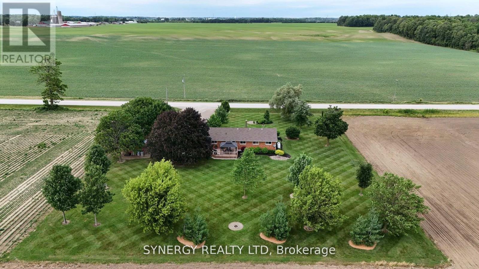 7979 Lasalle Line, Brooke-Alvinston, Ontario  N0M 2S0 - Photo 46 - X12867248