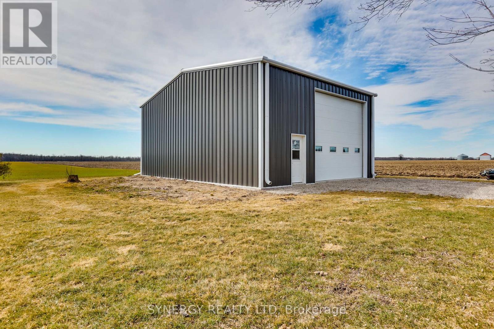 7979 Lasalle Line, Brooke-Alvinston, Ontario  N0M 2S0 - Photo 8 - X12867248