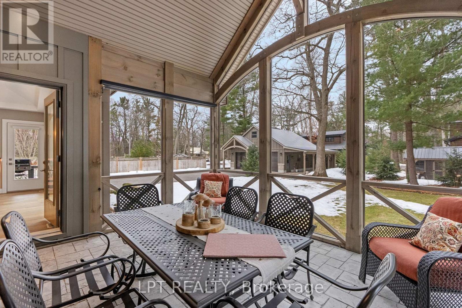 10007 Jenna Road, Lambton Shores, Ontario  N0M 1T0 - Photo 13 - X12867258