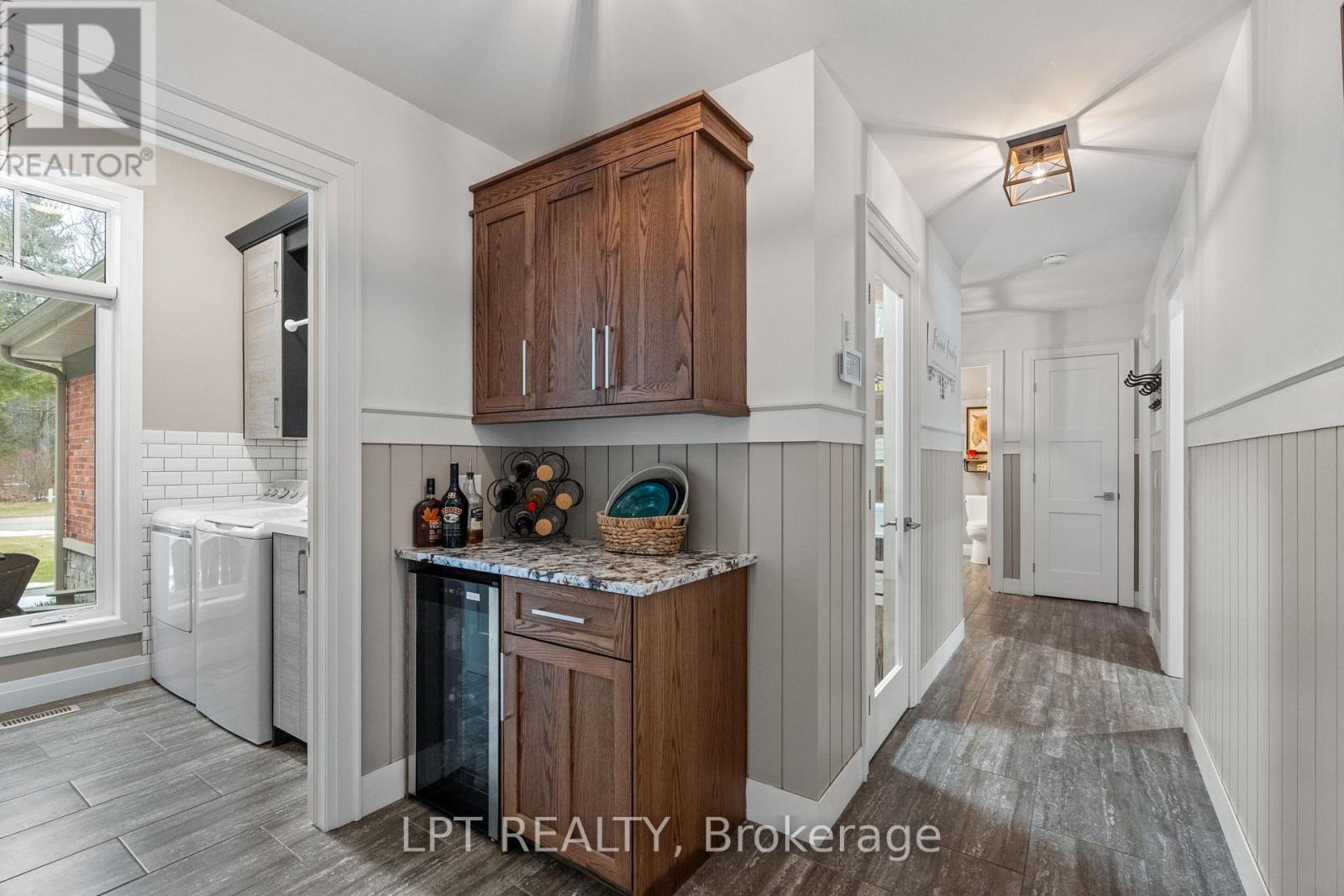 10007 Jenna Road, Lambton Shores, Ontario  N0M 1T0 - Photo 19 - X12867258